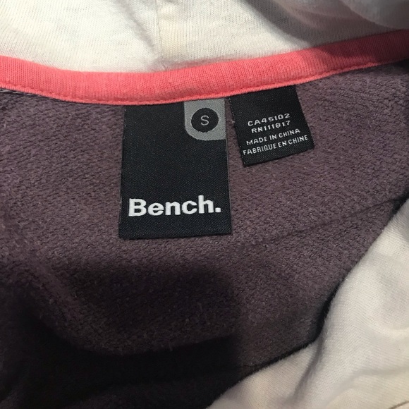Small purple bench hoodie - Picture 4 of 4